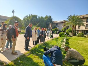 كلية العلوم السياسية في جامعة النهرين تطلق مبادرة “غابات جامعية مصغرة”